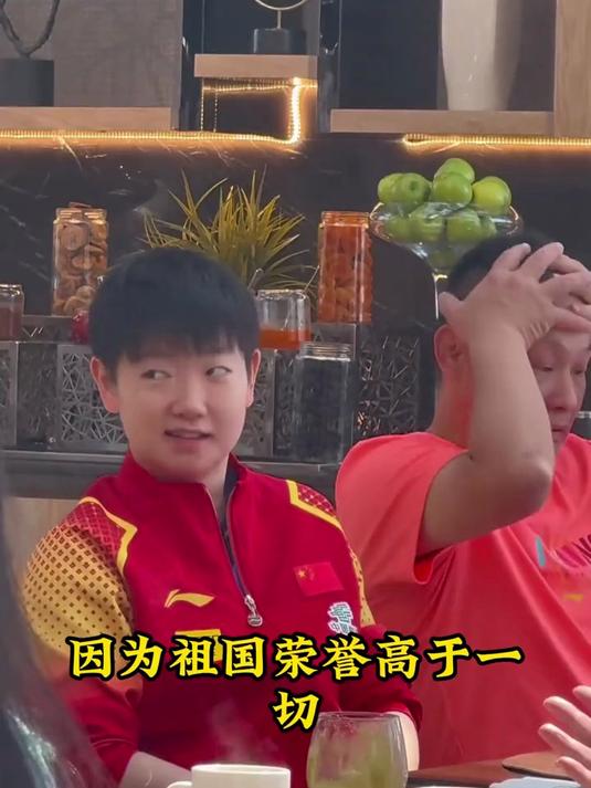 选手们在赛场上尽展雄风，为国争光的简单介绍