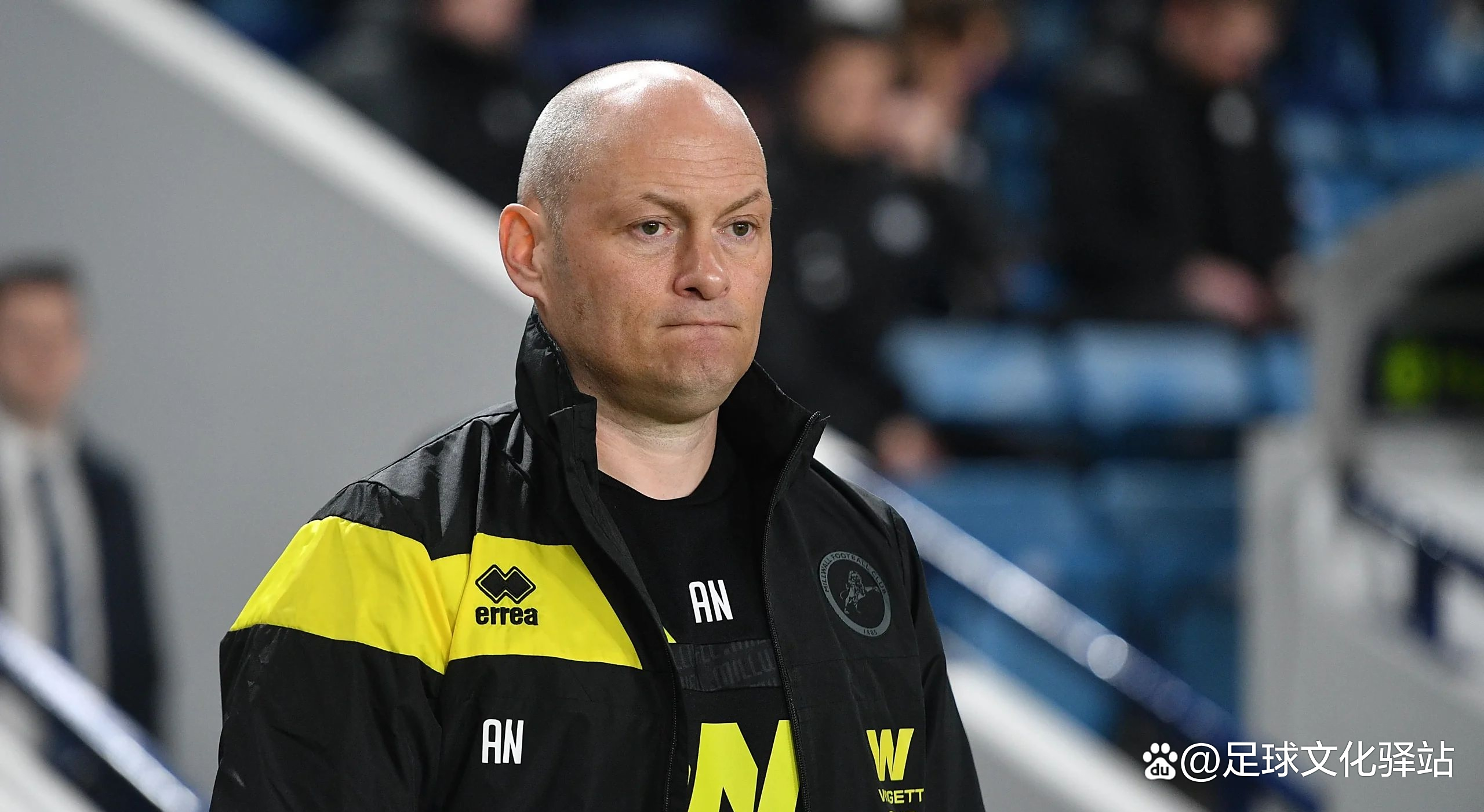 沃特福德客场大败，保级压力骤增