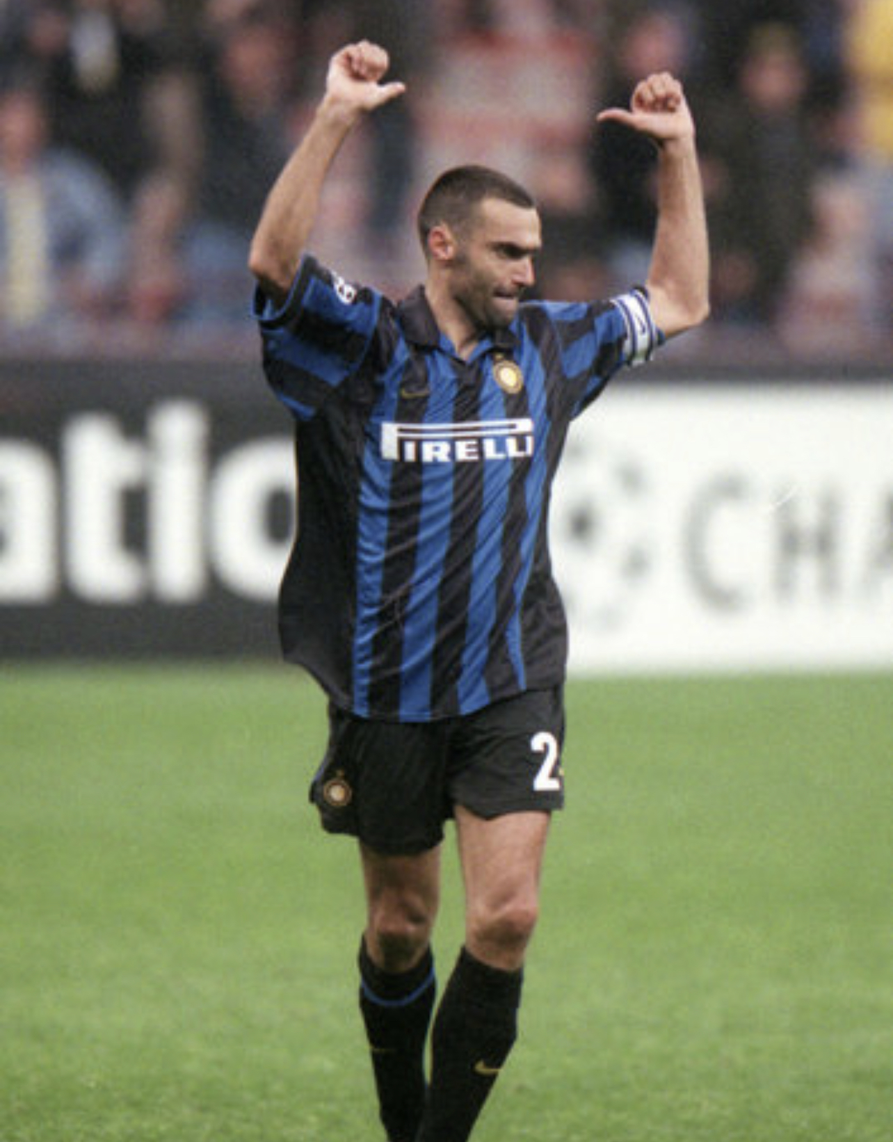 意大利男篮爆冷塞尔维亚男篮，戈贝尔完成帽子戏法的简单介绍